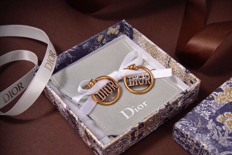 chr1st1an D10r earrings